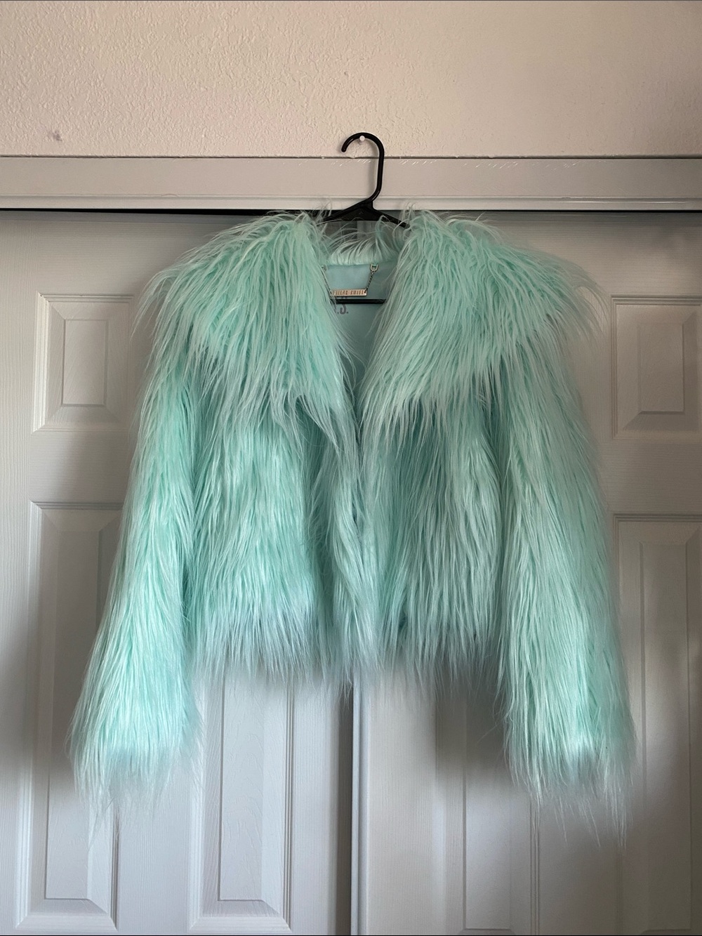 🌼 Taylor Swift Fur Coat size XS/S Excellent Condition